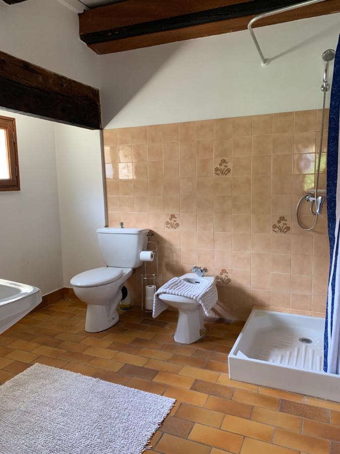 Spacious In A Charming, Tranquil Village Apartment